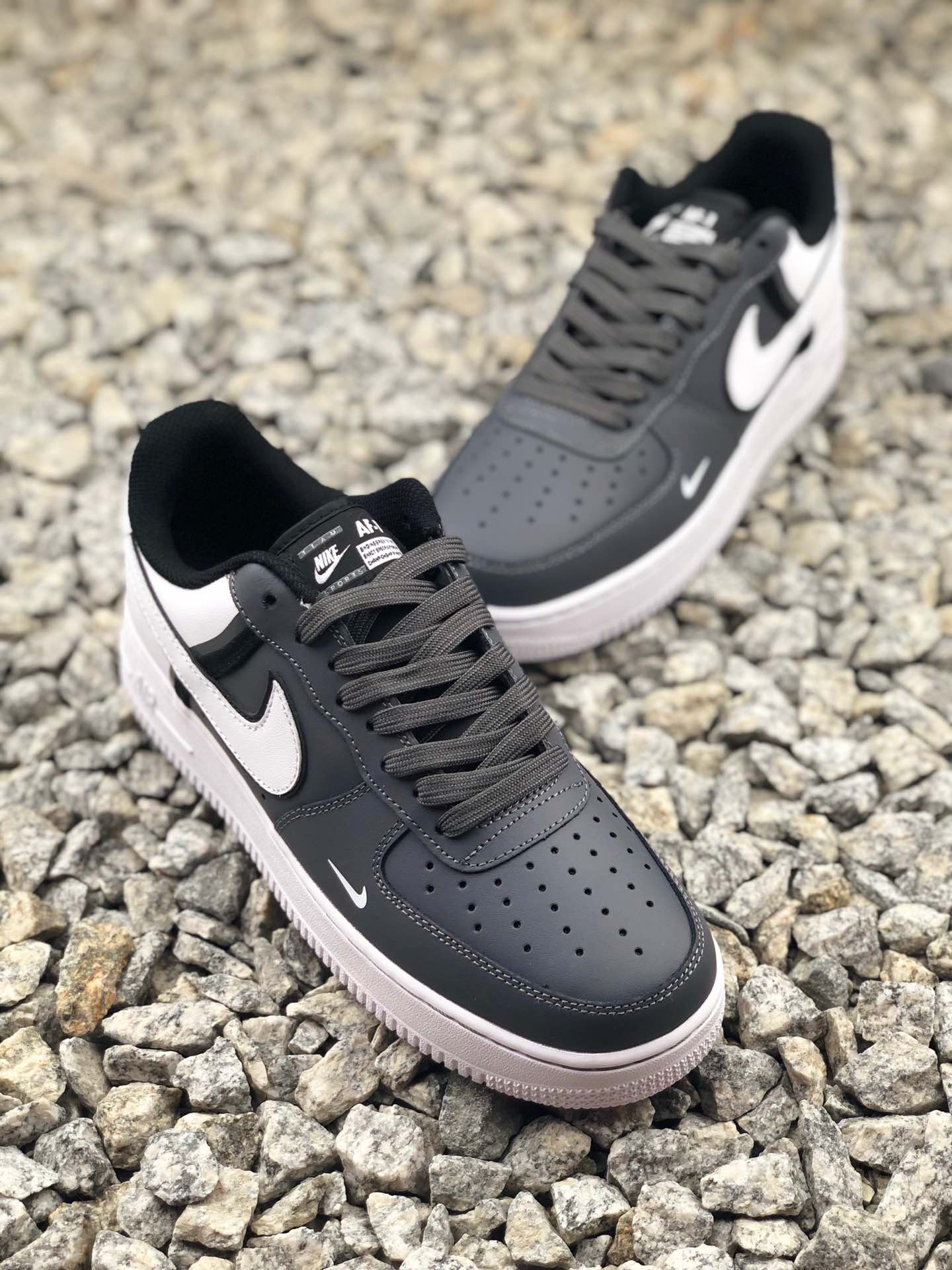 180 新款出货 Nike Air Force 1 Lv8 空军黑白拼色休闲板鞋 CD1756-002 公司级真标半码