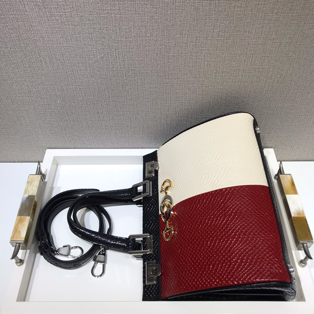 구찌 136881 가방 Gucci Bag 썸네일 이미지