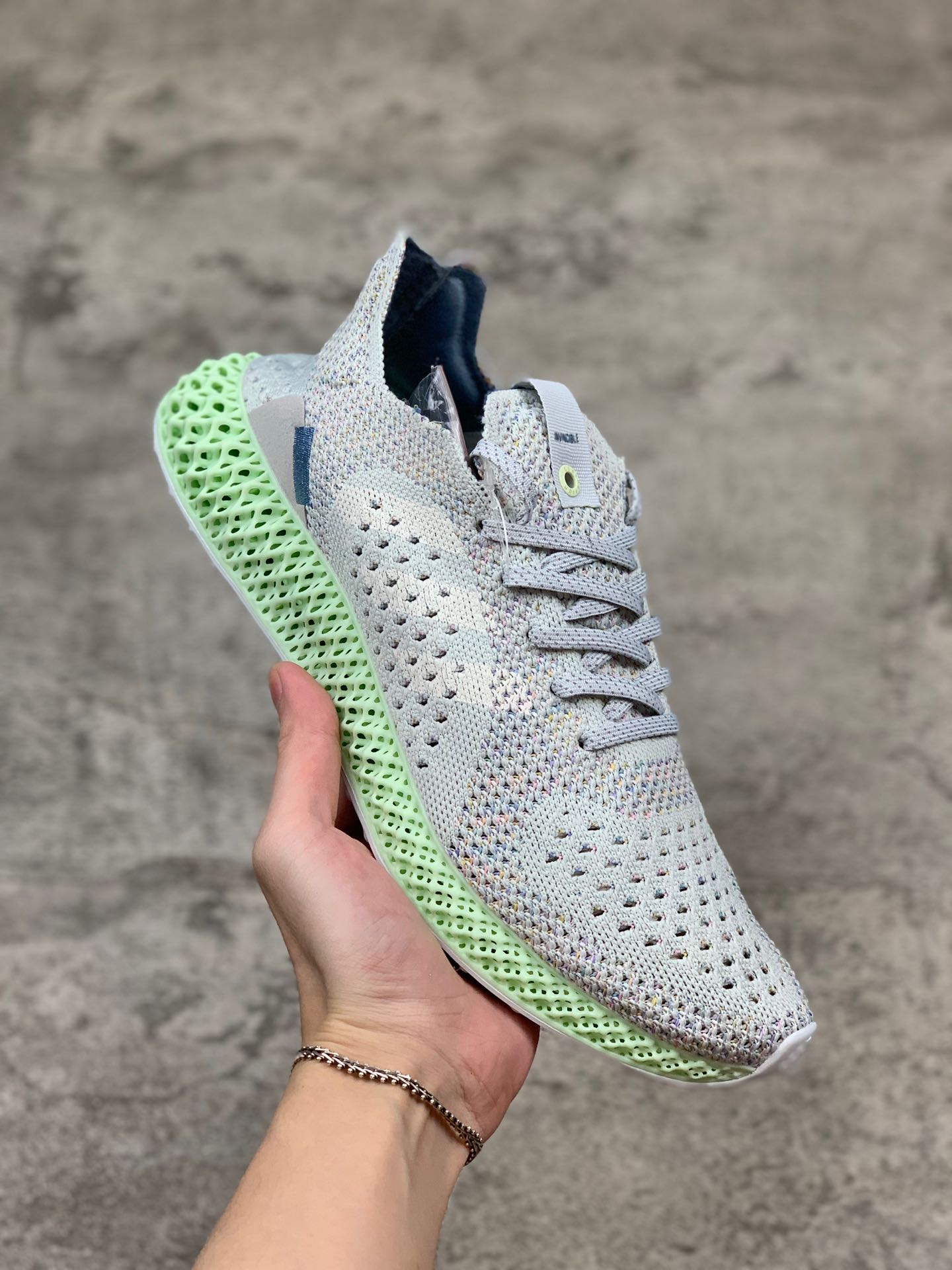220阿迪达斯真标公司级 4D Adidas Y-3 Runner 4D  解构设计 4D打印跑鞋 载备受瞩目的 4D 数字光合大底
