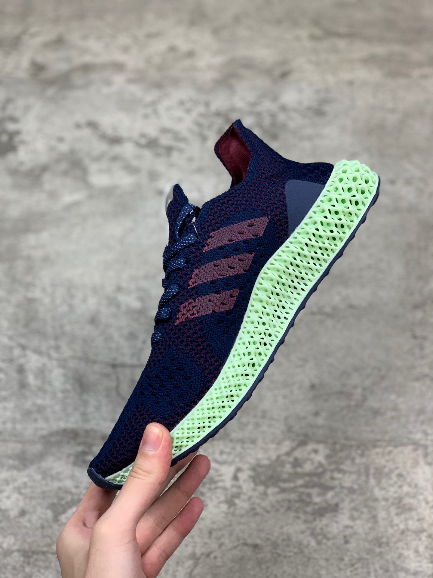 220阿迪达斯真标公司级 4D Adidas Y-3 Runner 4D  解构设计 4D打印跑鞋 载备受瞩目的 4D