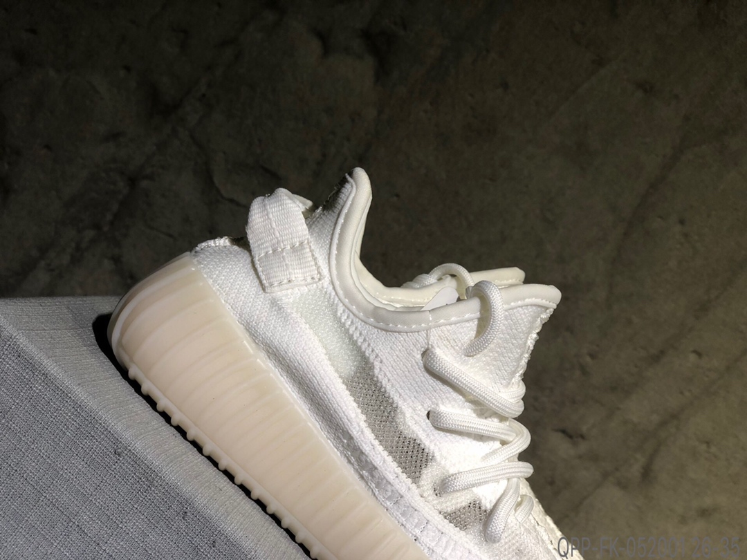 110萌娃必备  Adidas Yeezy 350v2 椰子童鞋