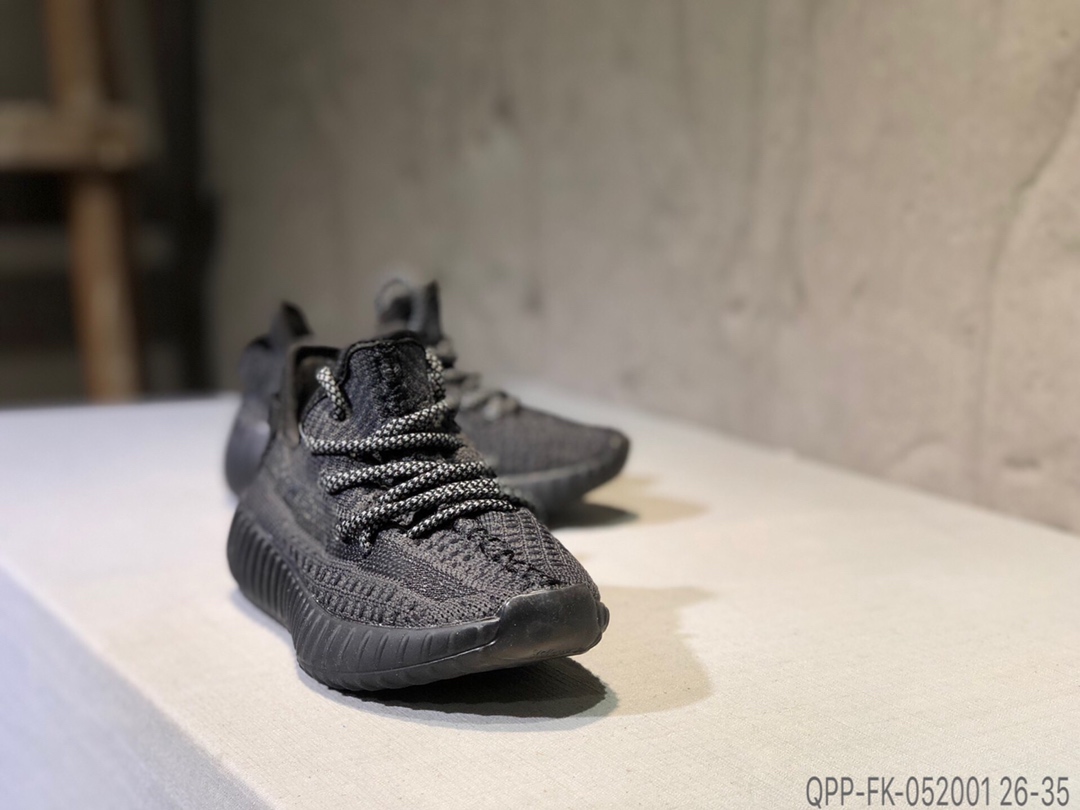 110萌娃必备  Adidas Yeezy 350v2 椰子童鞋