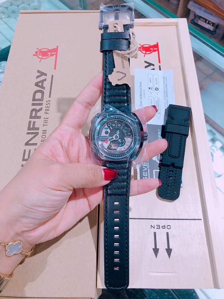 [SevenFriday Watches]