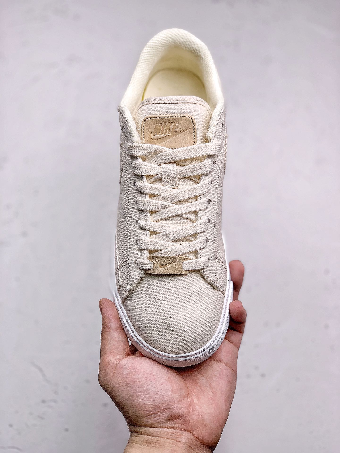160Nike Blazer Low LX Plant Color 淡雅配色本季Nike Sportswear带来全新Plant Color系列鞋款 AV9371-102