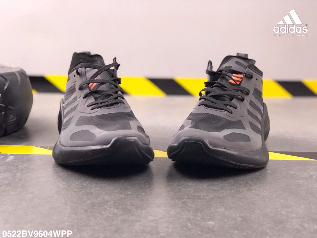 220 阿迪达斯 真标  阿尔法三代 高频蝉翼纱网面  MD减震中底  运动休闲鞋 adidas alphabounce