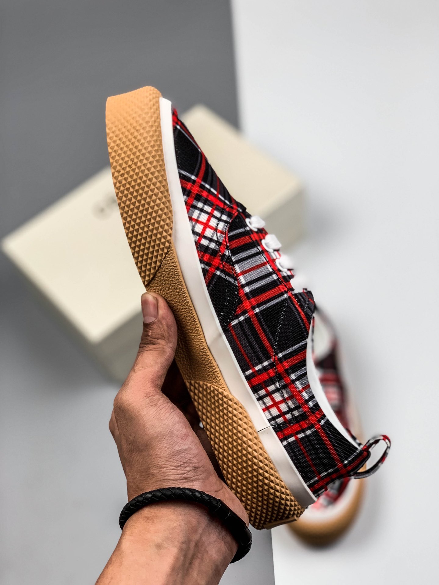 99 Celine 赛琳 19SS小白鞋 网红爆款  CE帆布复古鞋 国内都无现货 秋夏百搭款