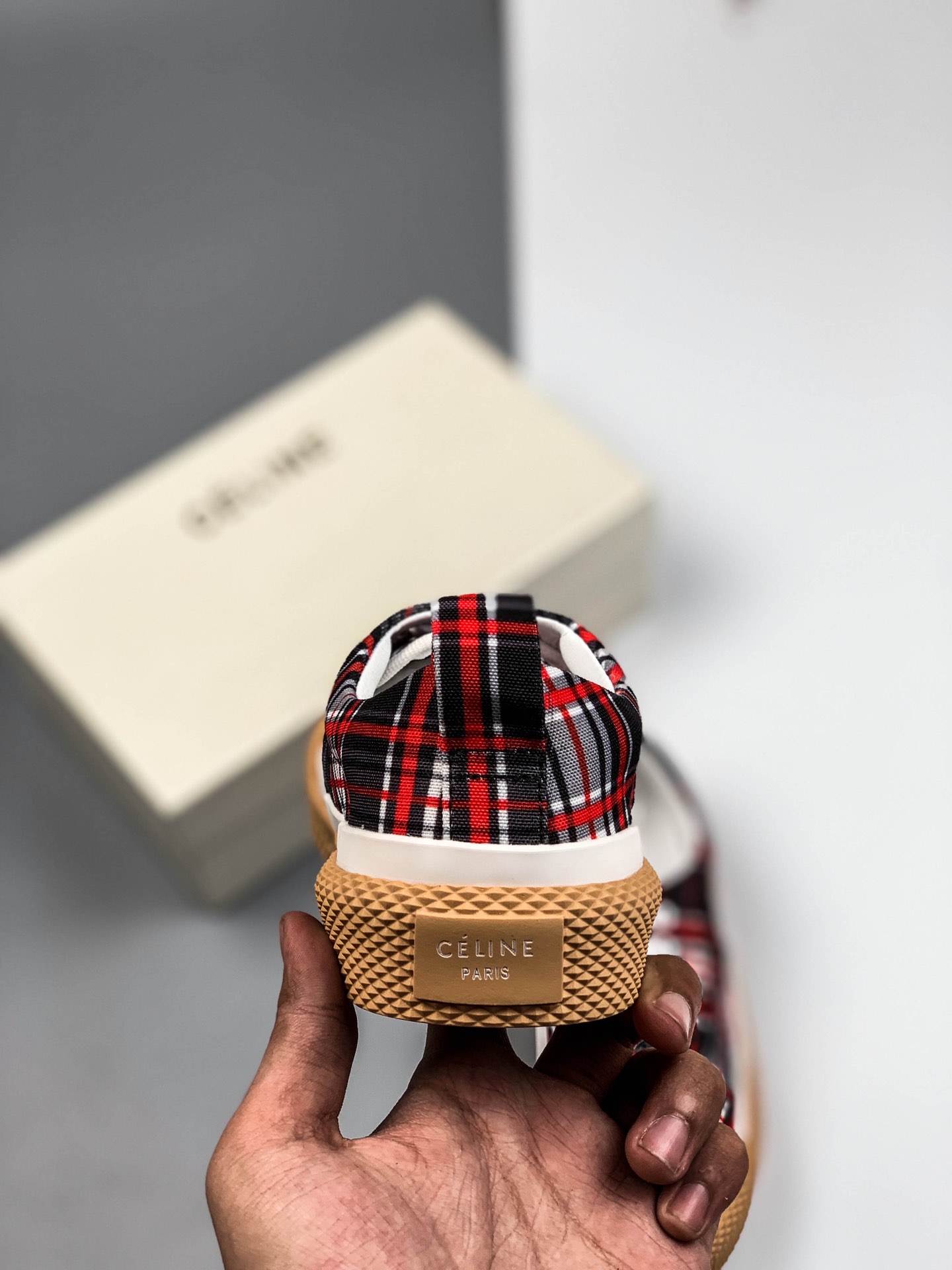 99 Celine 赛琳 19SS小白鞋 网红爆款  CE帆布复古鞋 国内都无现货 秋夏百搭款