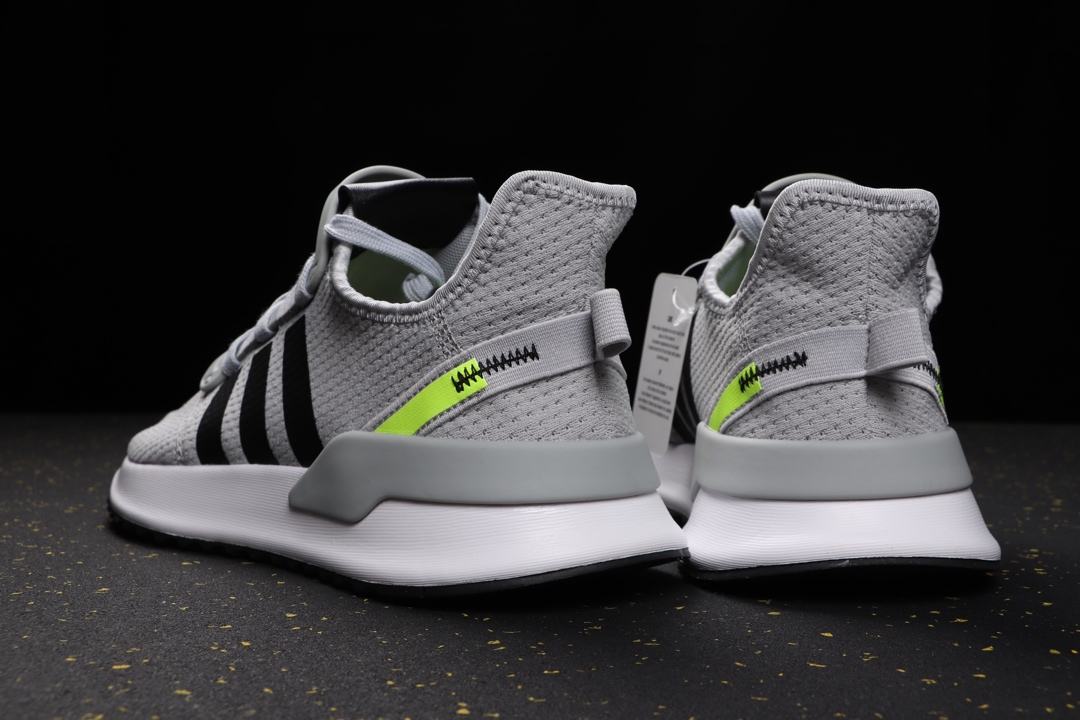 180渠道原装 专柜指定订单 Adidas U Path Run W 柔韧时尚前卫 慢跑鞋 Bouncetm中底与Forged Mesh 热融合多层绒布的结合原盒市售最高版本 货号：EE4471