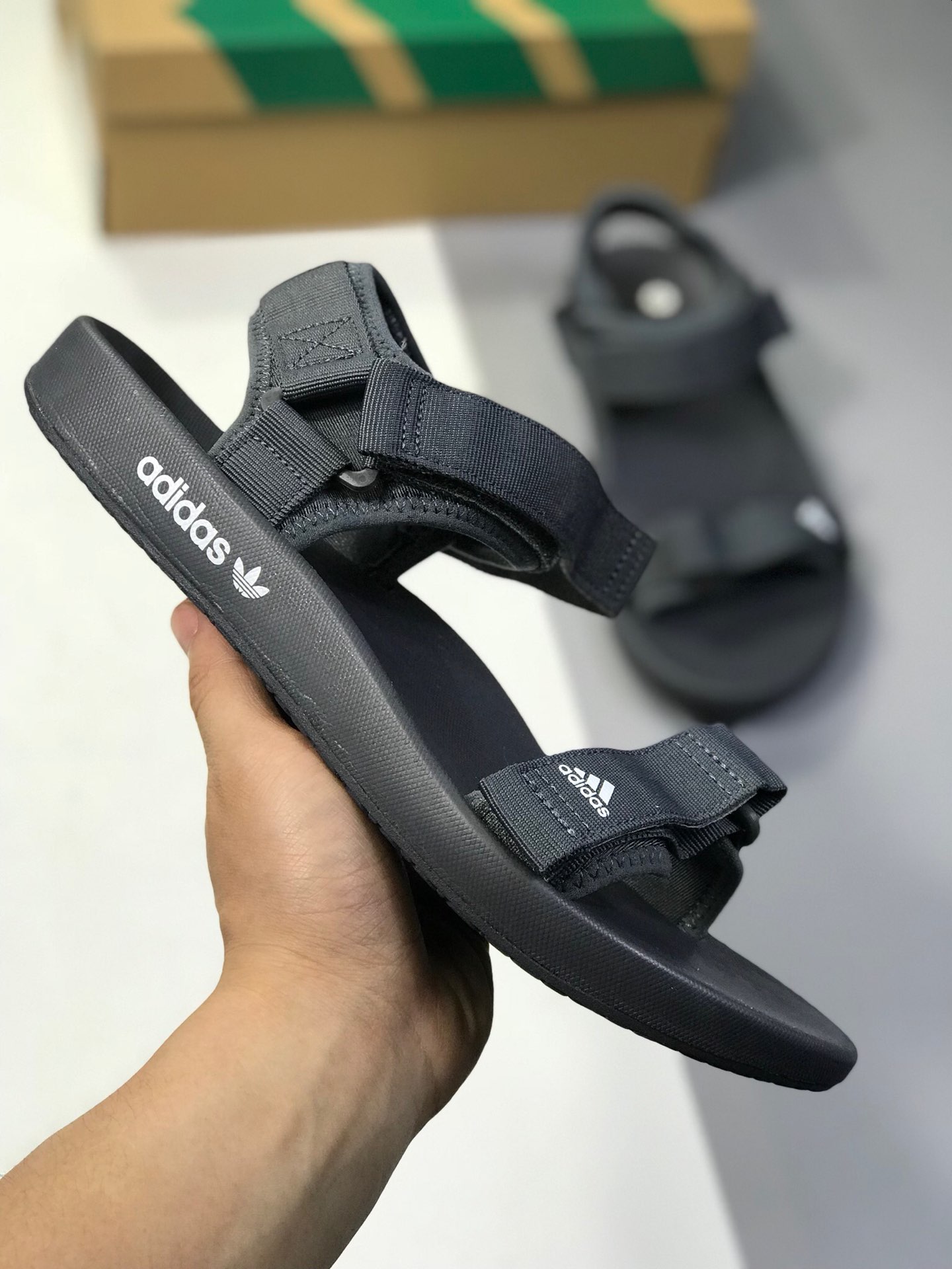 110Adidas Adilette Sandal W 13W1822阿迪达斯夏季轻便凉鞋