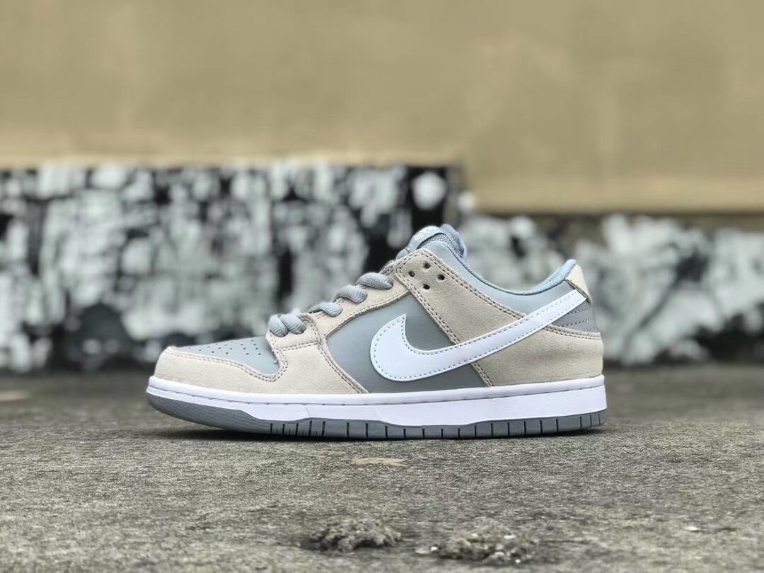 140NIKE SB DUNK LOW TRD 耐克滑板鞋 北极熊 顶峰白 AR0778-001