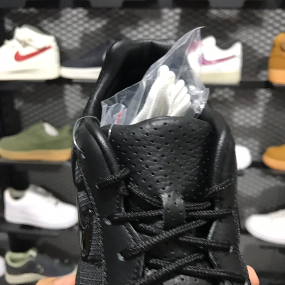 150  实体店专供版本超值福利 耐克Nike Air skylon 2 x Fear of God 联名休闲黑白跑鞋 BQ2752-100