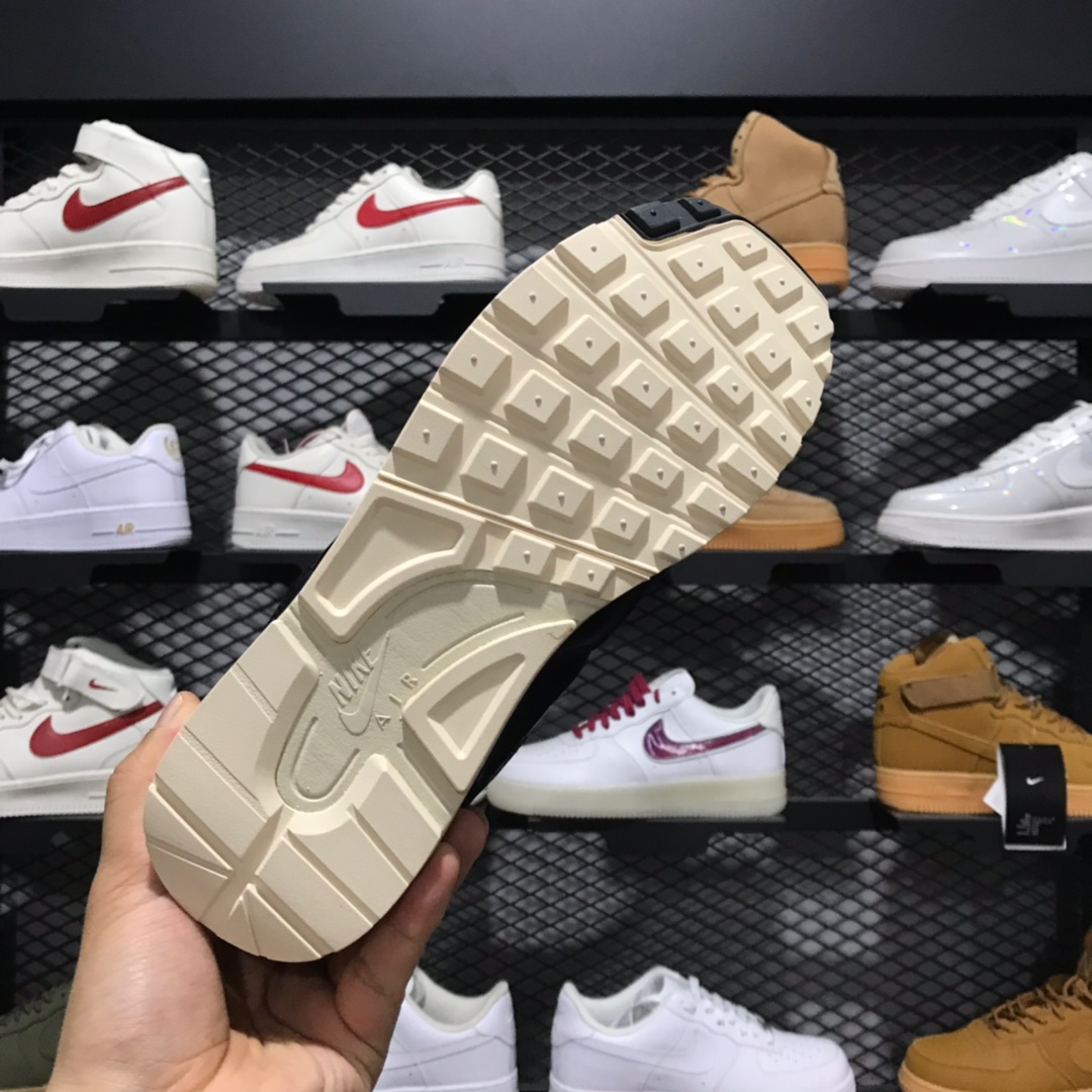 150  实体店专供版本超值福利 耐克Nike Air skylon 2 x Fear of God 联名休闲黑白跑鞋 BQ2752-100
