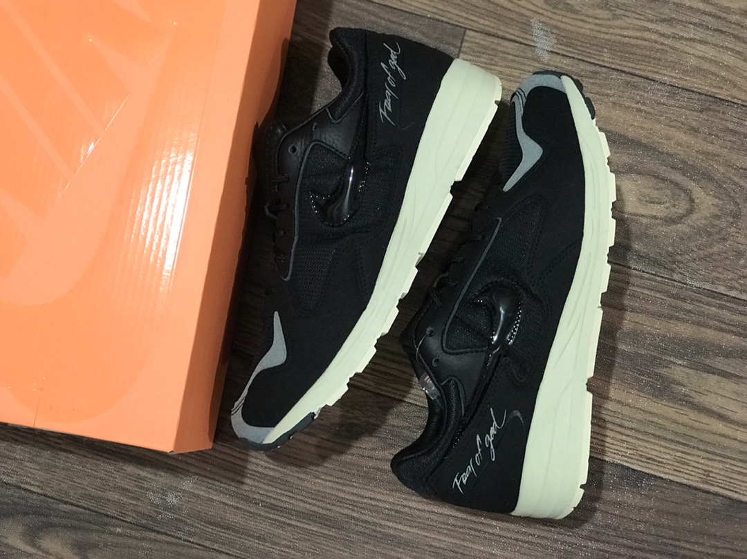 150  实体店专供版本 超值福利 耐克Nike Air skylon 2 x Fear of God 联名休闲黑白跑鞋 BQ2752-100