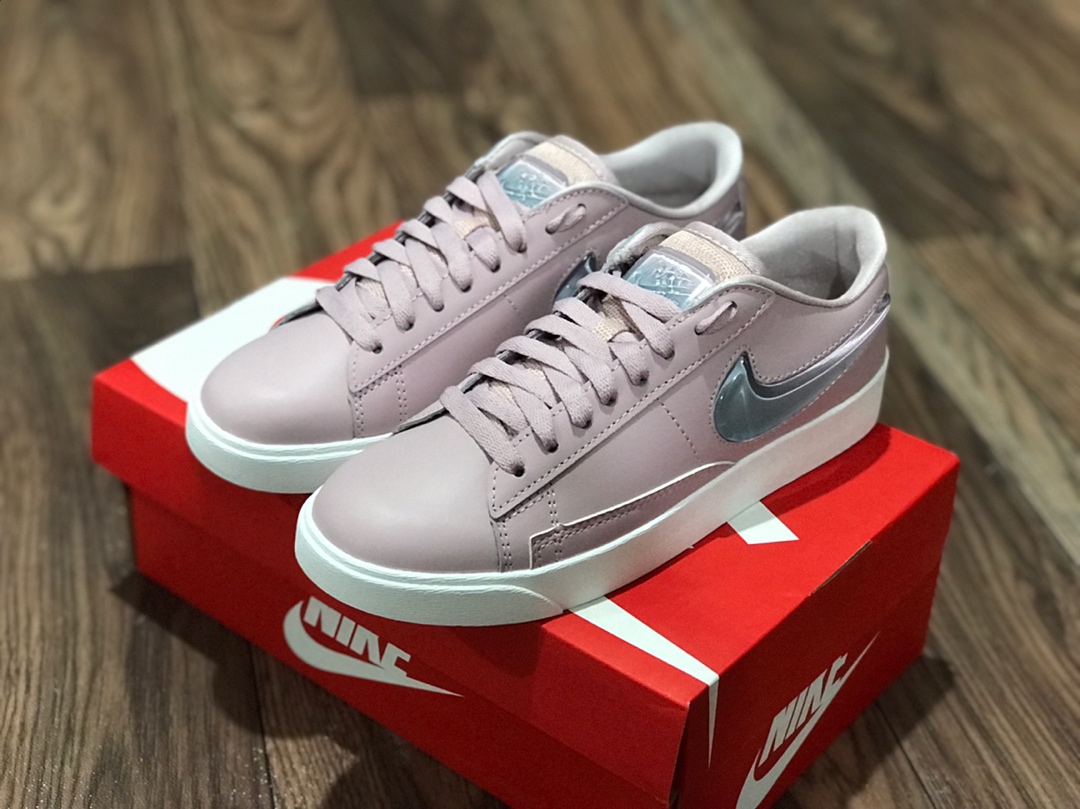150 实体店专供版本超值福利 耐克女鞋NIKE BLAZER LOW开拓者果冻勾低帮板鞋AV9371-500