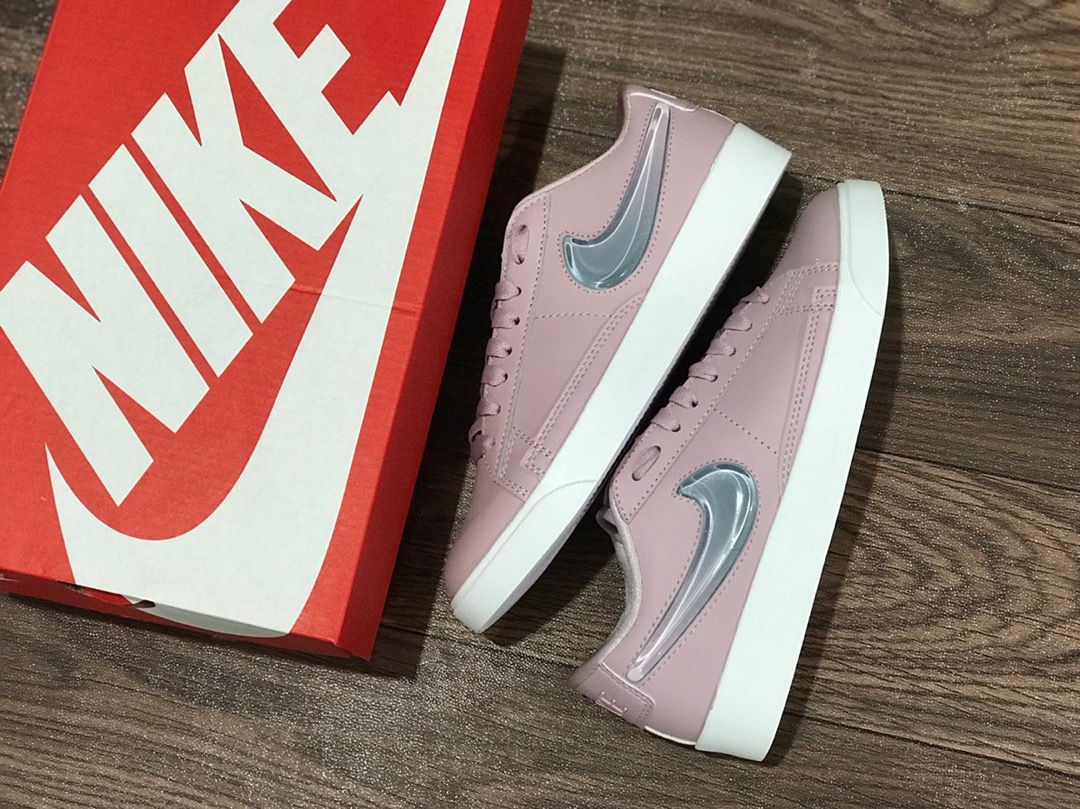 150 实体店专供版本超值福利 耐克女鞋NIKE BLAZER LOW开拓者果冻勾低帮板鞋AV9371-500