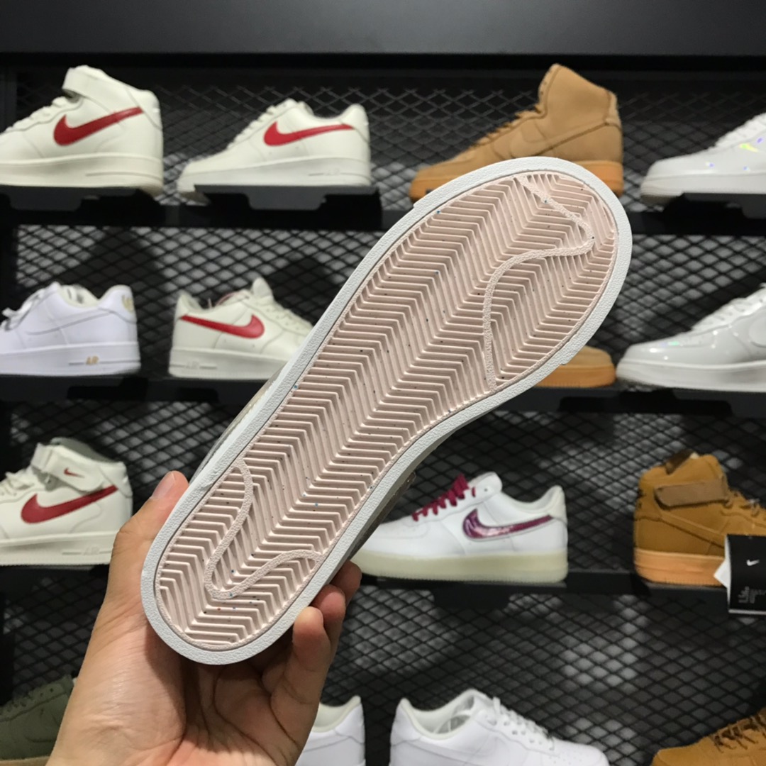 150 实体店专供版本超值福利 耐克女鞋NIKE BLAZER LOW开拓者果冻勾低帮板鞋AV9371-100