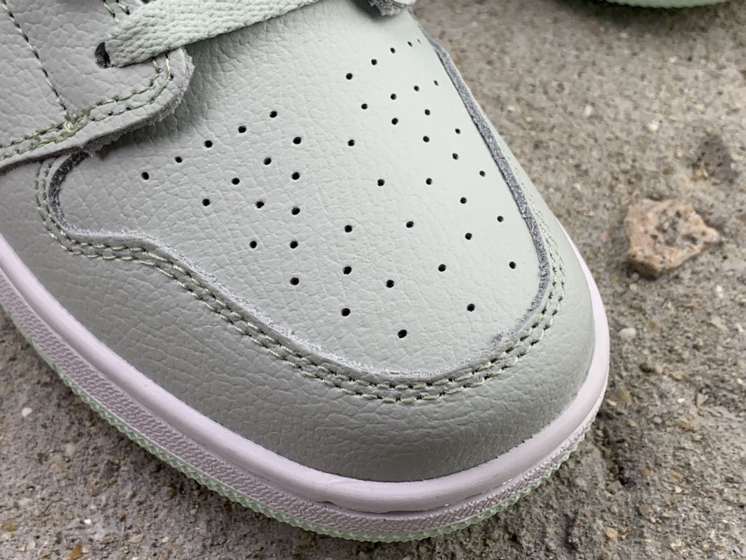 240 AJ 1 低帮 原底原面系列  Air Jordan 1 Low GS 货号：554723-051 AJ1 低帮系列
