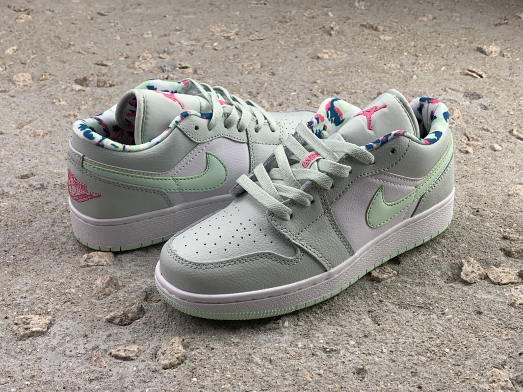 240 AJ 1 低帮 原底原面系列  Air Jordan 1 Low GS 货号：554723-051 AJ1 低帮系列