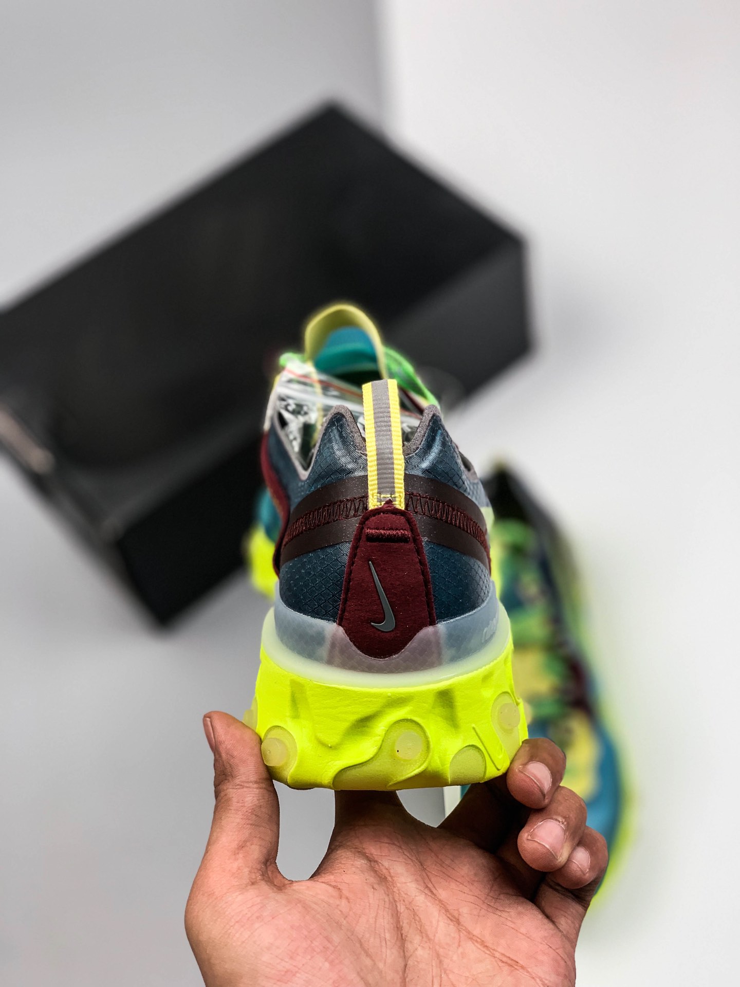 240公司级纯原版 Nike React Element 87 Undercover 高桥盾联名款 全掌气垫半透明蝉翼网纱轻盈运动鞋