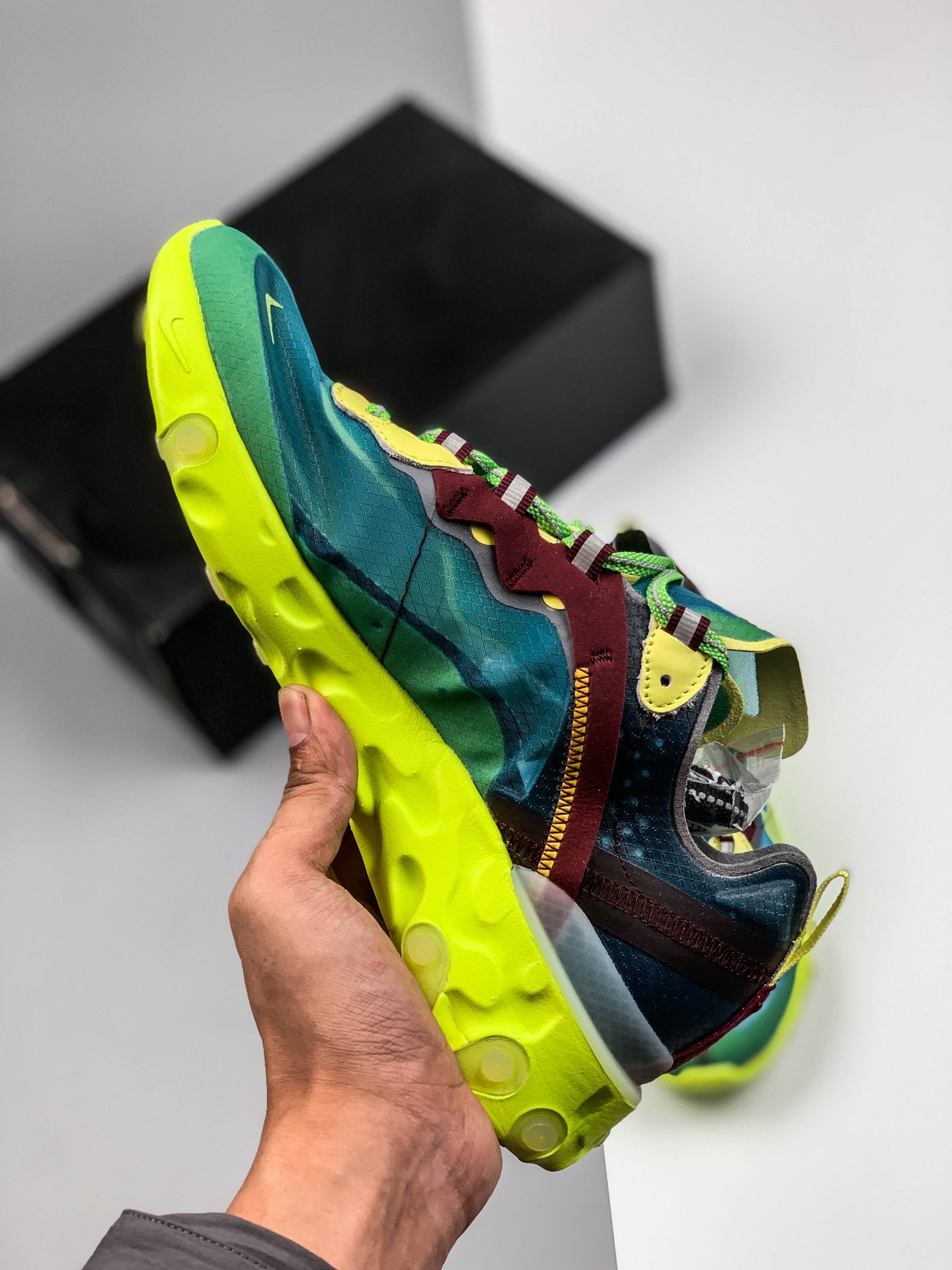 240公司级纯原版 Nike React Element 87 Undercover 高桥盾联名款 全掌气垫半透明蝉翼网纱轻盈运动鞋