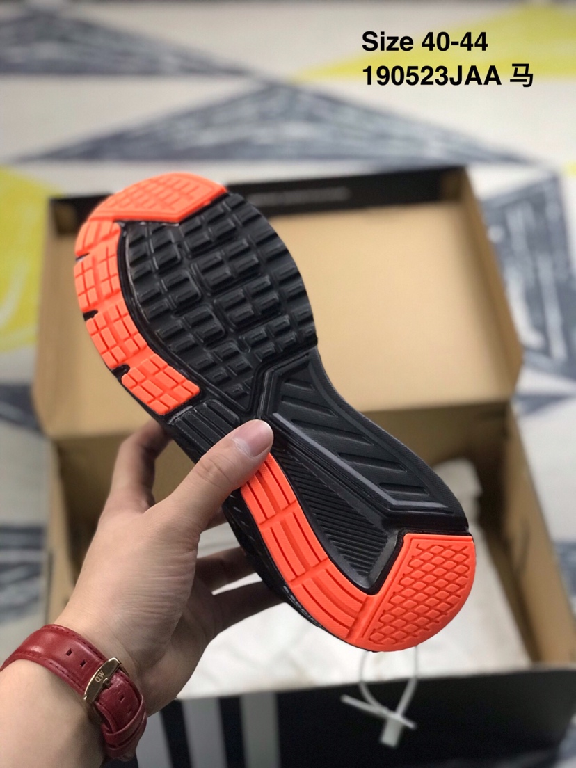 110 阿迪达斯Adidas Pureboost 三叶草编织网面透气休闲运动鞋