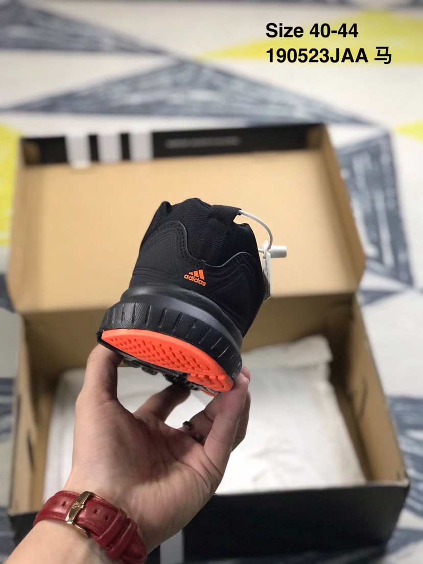 110 阿迪达斯Adidas Pureboost 三叶草编织网面透气休闲运动鞋