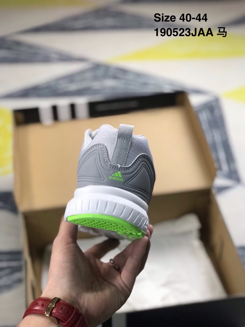 110 阿迪达斯Adidas Pureboost 三叶草编织网面透气休闲运动鞋