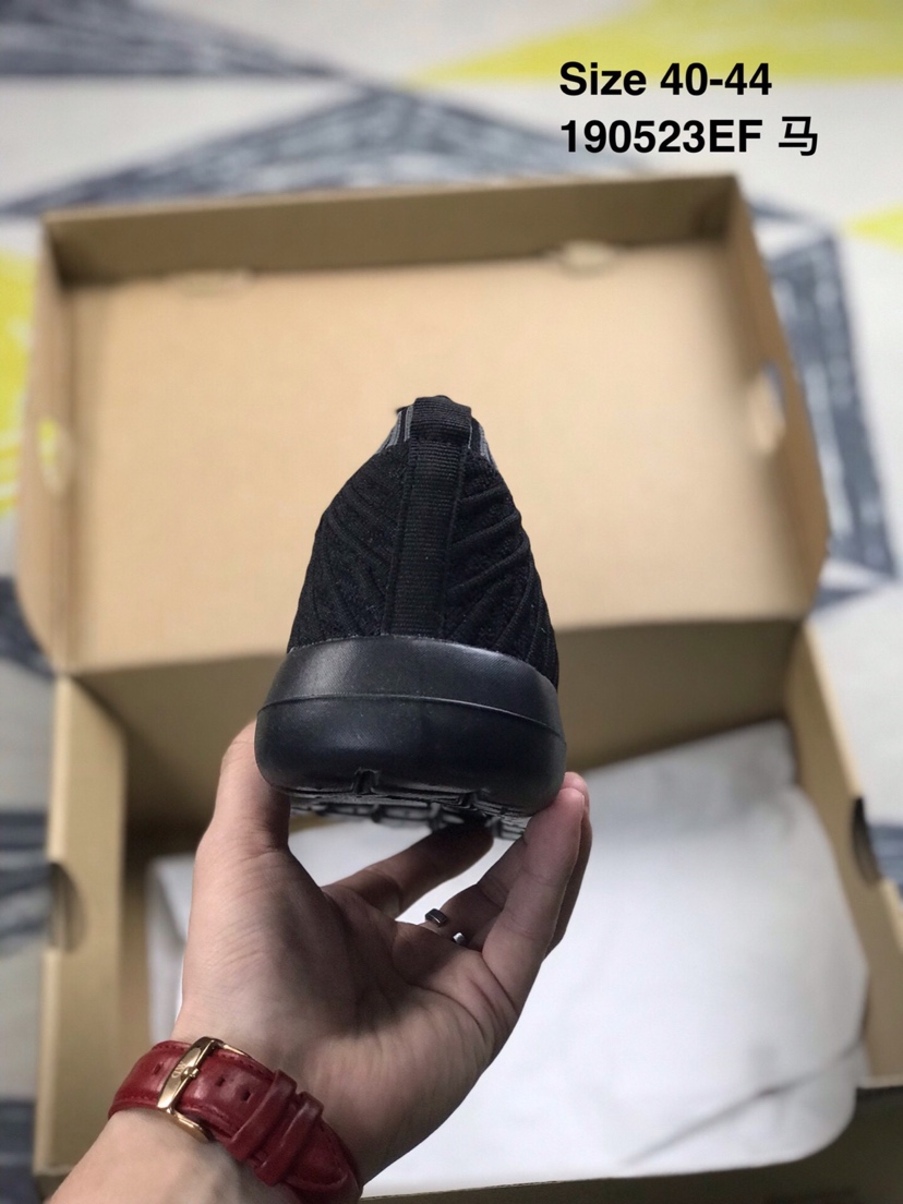 75 耐克NIKE FREE FLYKNIT 2018时尚运动休闲鞋