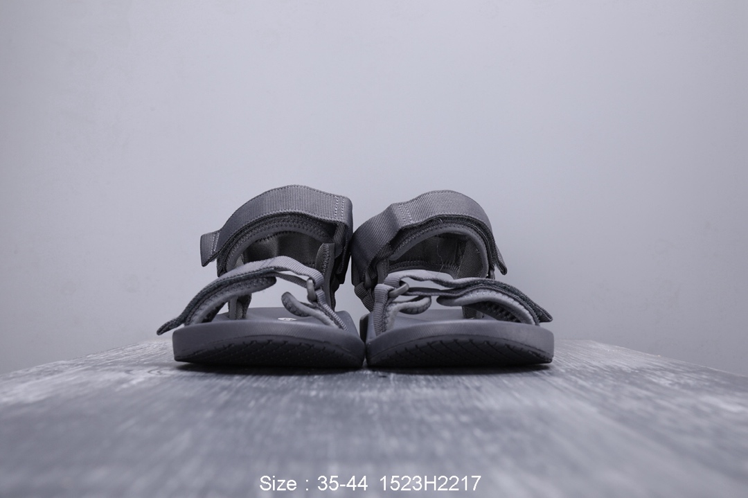 95阿迪达斯 Adidas Shoes 阿迪达斯沙滩凉鞋