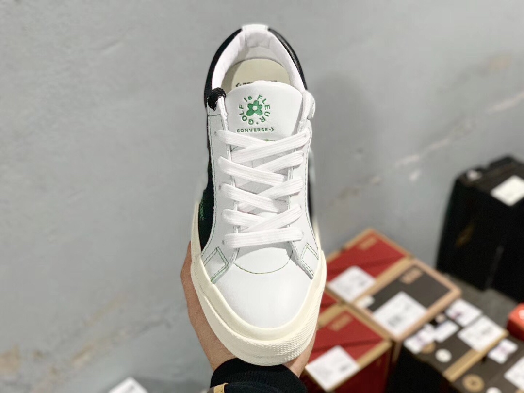 220 CONVERSE x GOLF LE FLEUR 匡威小花联名情侣Tyler, the Creator 与 Converse 的联名产品线