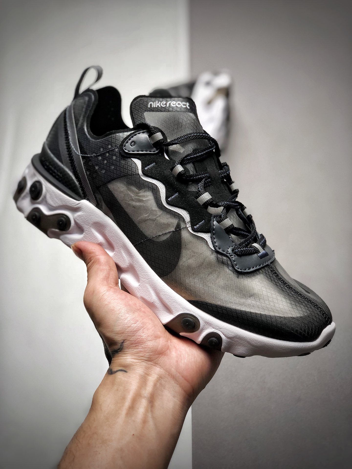 240 3M反光纯原专柜版 Nike React Element 87 高桥盾联名 全鞋采用原厂韩国进口纱网 BQ2718-300
