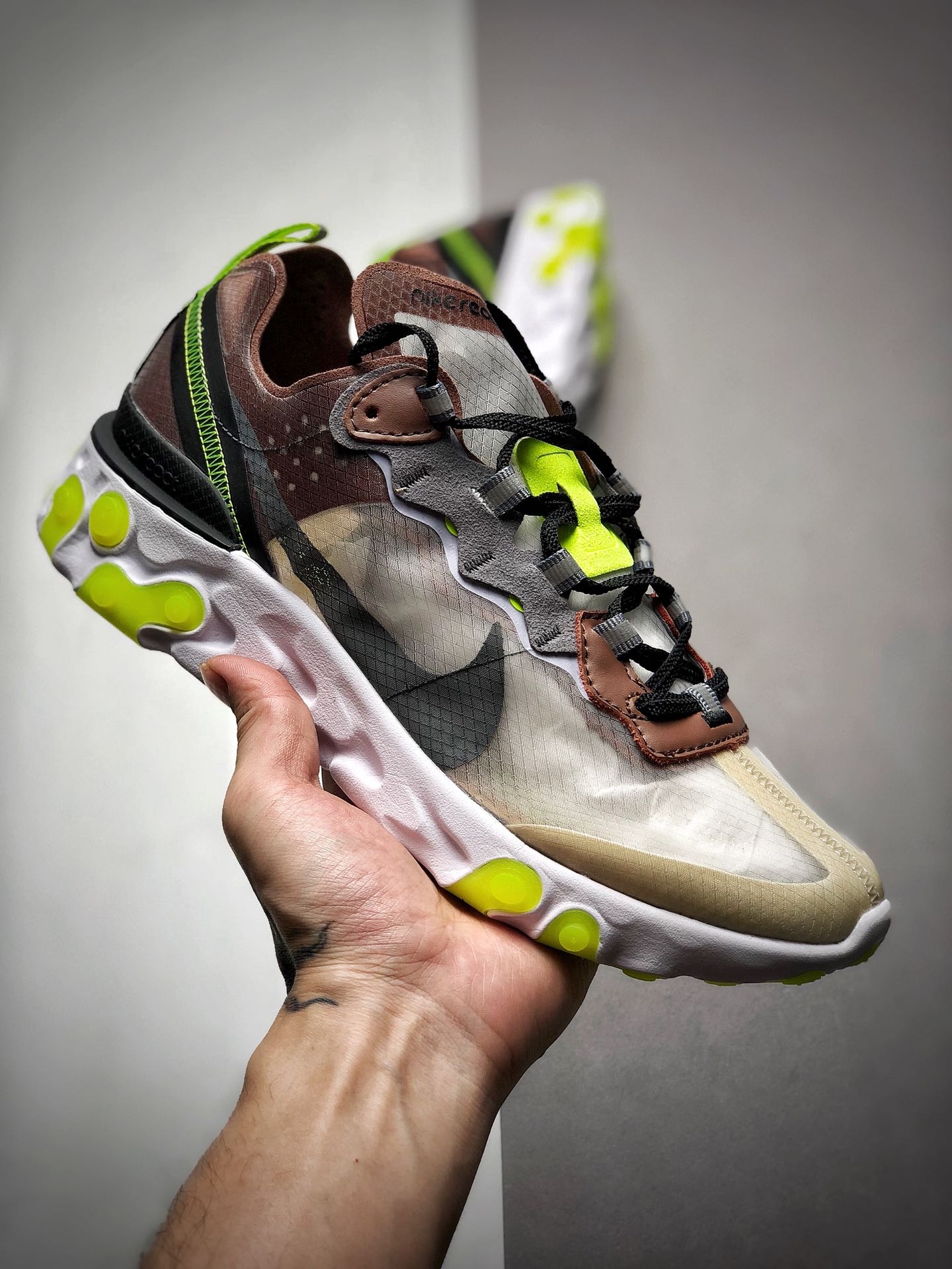 240 3M反光纯原专柜版 Nike React Element 87 高桥盾联名 全鞋采用原厂韩国进口纱网 BQ2718-300