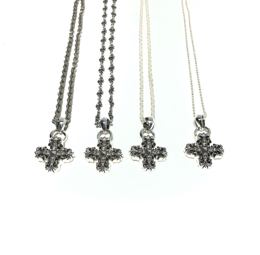 chrome hearts 小火焰十字花项链 2