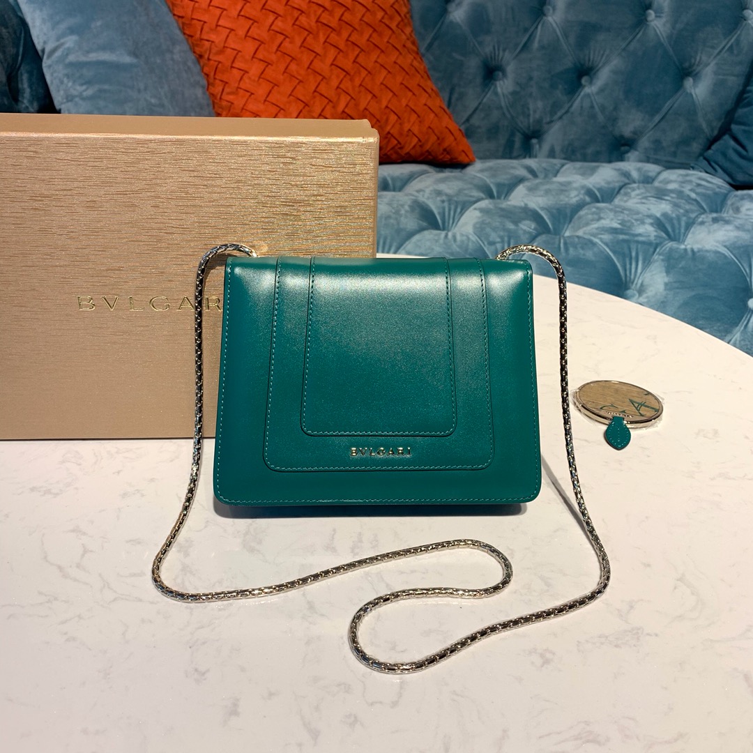 BVLGARI宝格丽意大利进口原单牛皮Serpenti系列单肩斜挎包61879