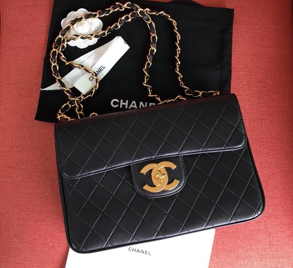 Chanel Classic Flap Bag Clutches & Pouch Bags Crossbody & Shoulder Bags Women Gold Hardware Chains