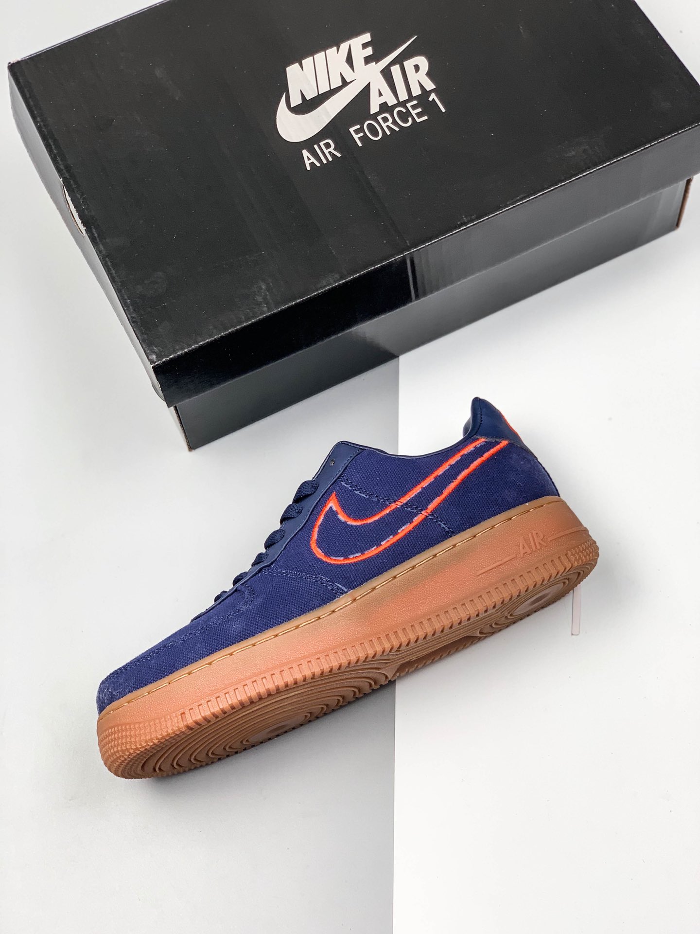 90携手工厂6000双福利套现  福利特价  公司级 Nike Air Force 1 空军一号 系列工厂纯套现特价福利 全码现货供应 实体批发好货