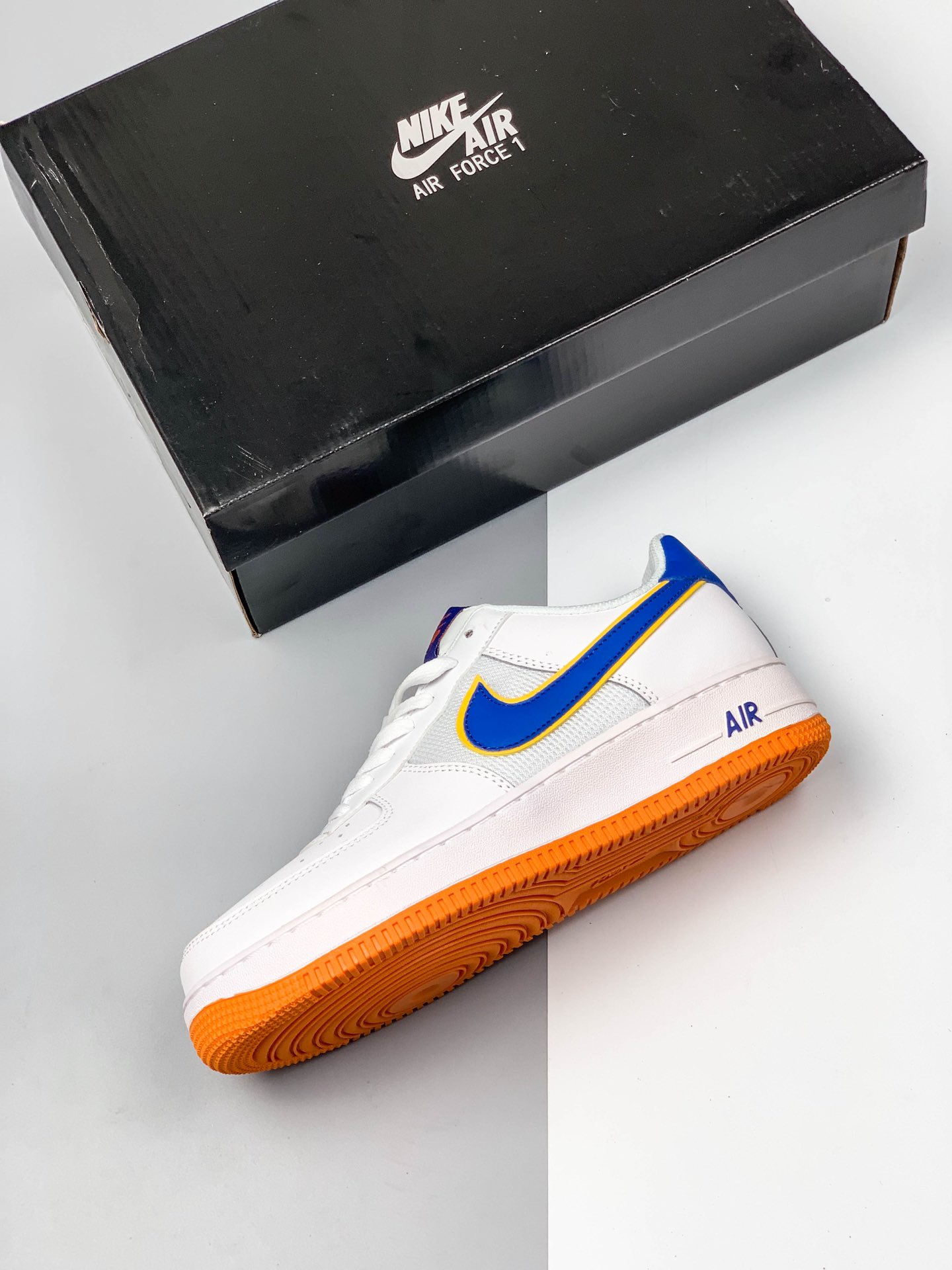 90携手工厂6000双福利套现  福利特价  公司级 Nike Air Force 1 空军一号 系列工厂纯套现特价福利 全码现货供应 实体批发好货