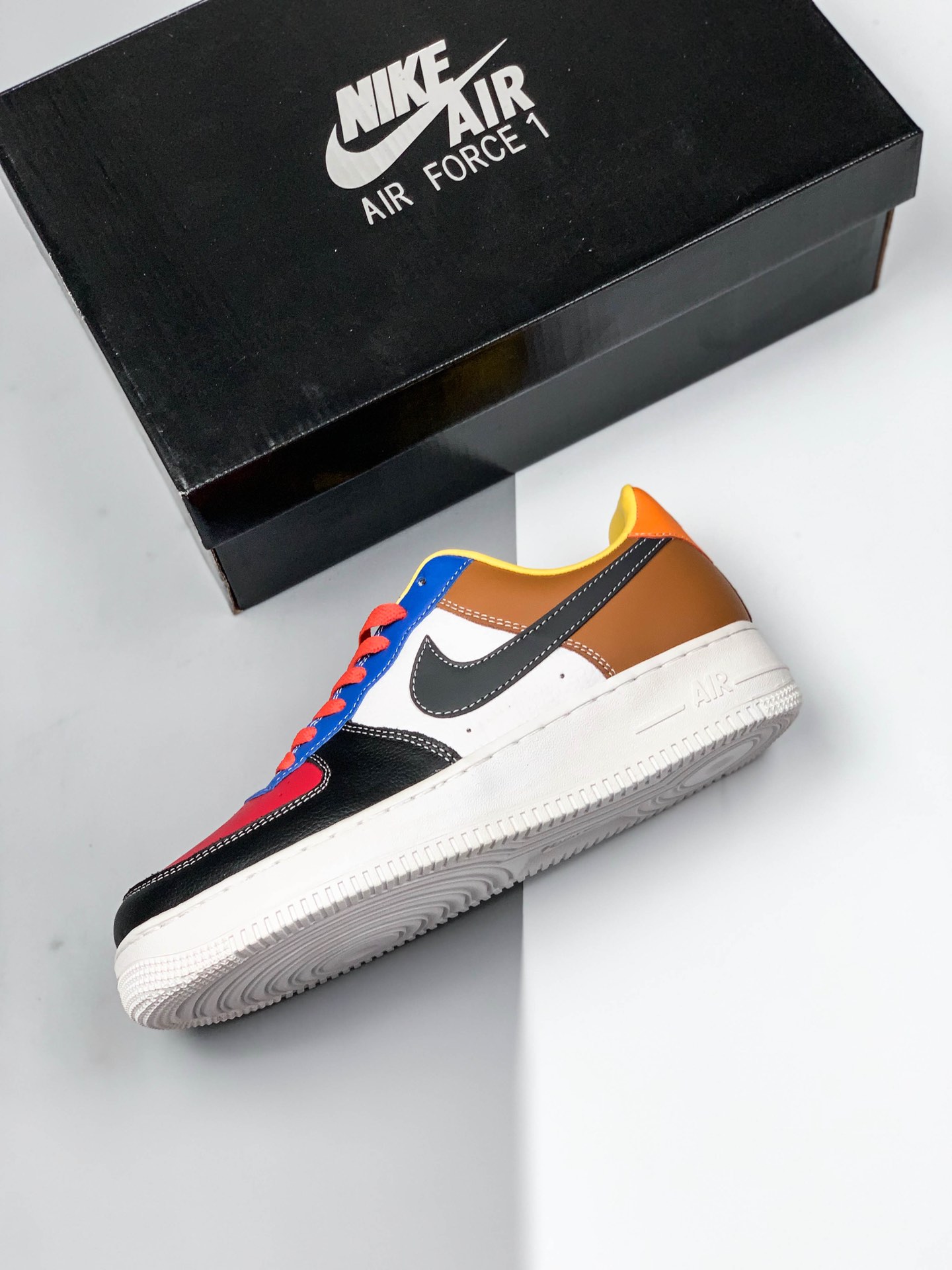 90携手工厂6000双福利套现  福利特价  公司级 Nike Air Force 1 空军一号 系列工厂纯套现特价福利 全码现货供应 实体批发好货