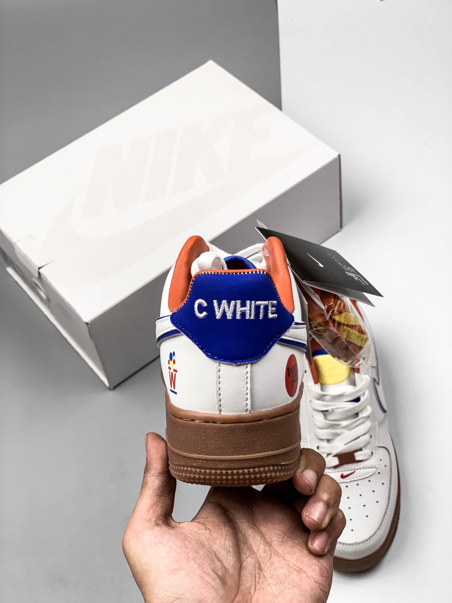 90携手工厂6000双福利套现  福利特价  公司级 Nike Air Force 1 空军一号 系列工厂纯套现特价福利 全码现货供应 实体批发好货