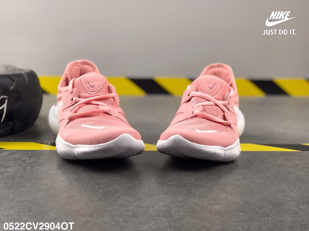 105    耐克 真标  赤足系列 Nike Free RN 5.0 肌肉跑鞋重返跑步鞋初衷