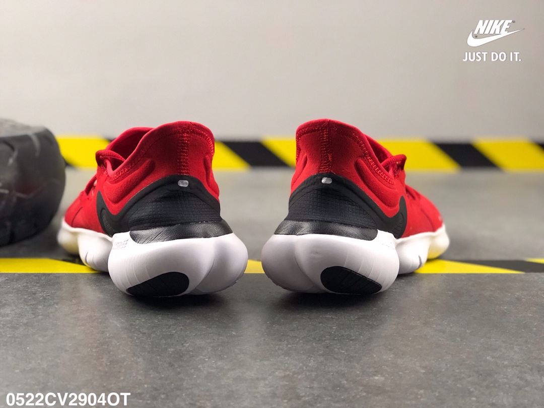 105    耐克 真标  赤足系列 Nike Free RN 5.0 肌肉跑鞋重返跑步鞋初衷