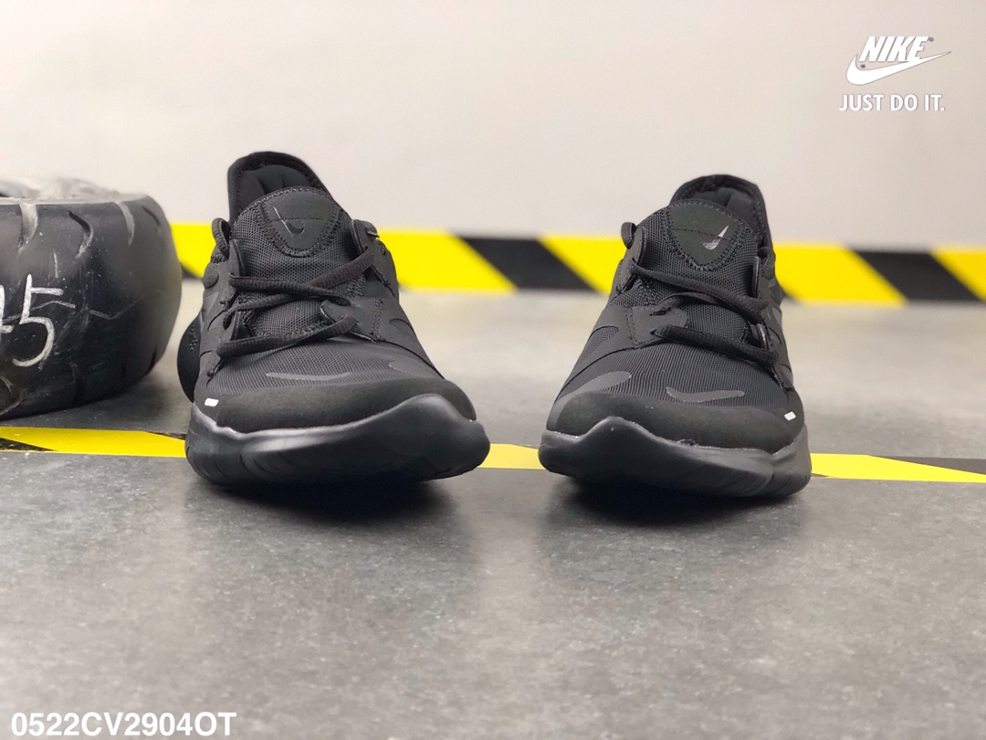 105    耐克 真标  赤足系列 Nike Free RN 5.0 肌肉跑鞋重返跑步鞋初衷