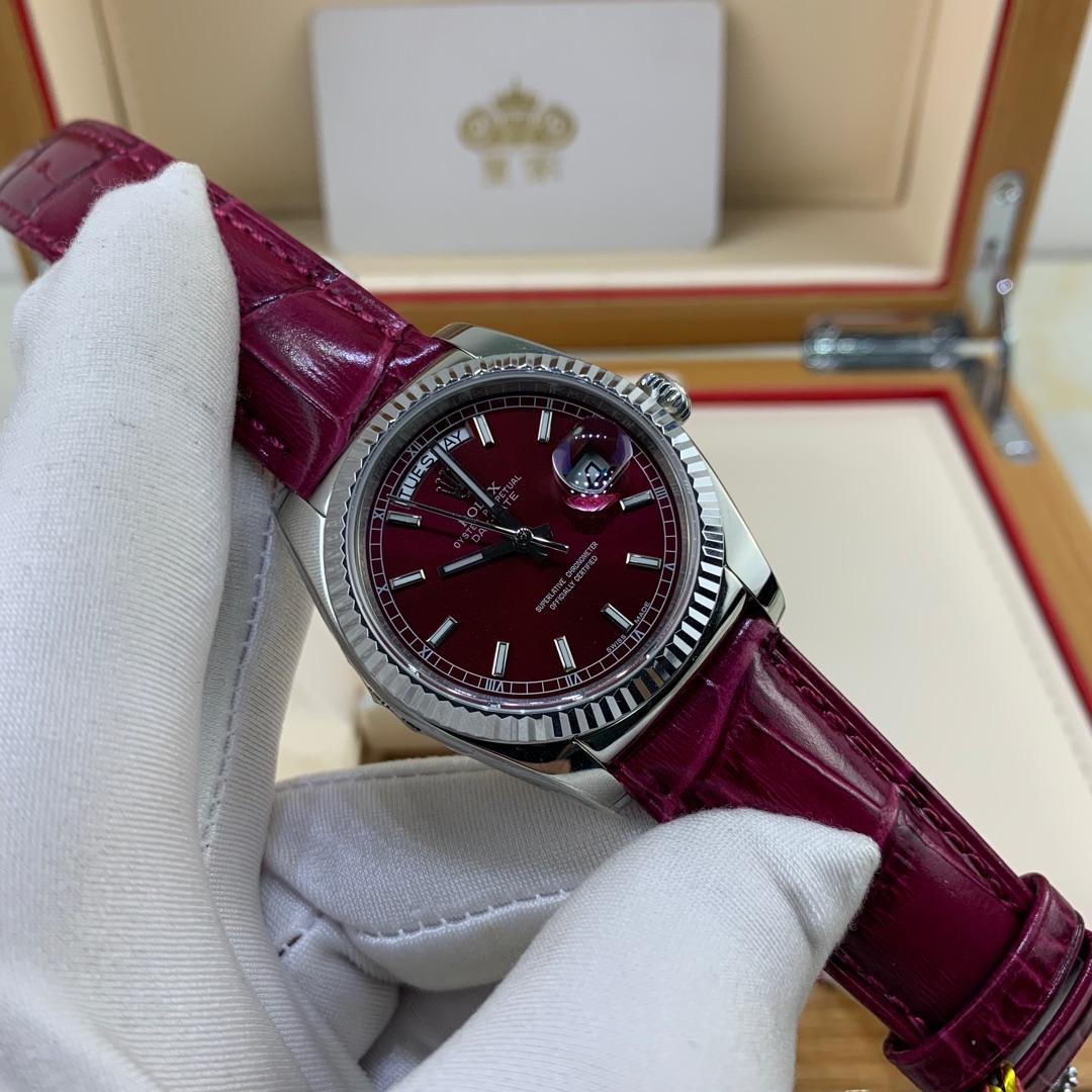 Rolex 皇家 劳力士日志星期日历型系列腕表