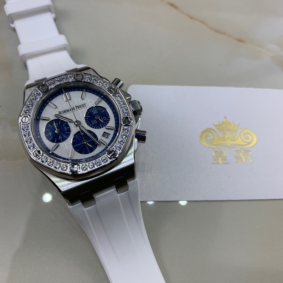 Audemars Piguet 皇家 AP爱彼皇家橡树系列女款腕表