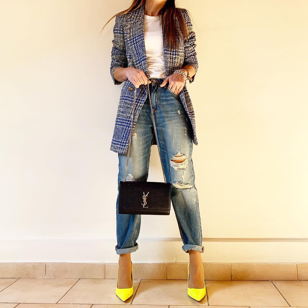 YSL 𝑲𝒂𝒕𝒆 𝟮𝟰𝒄𝒎 球纹斜挎链条包 黑色/银扣