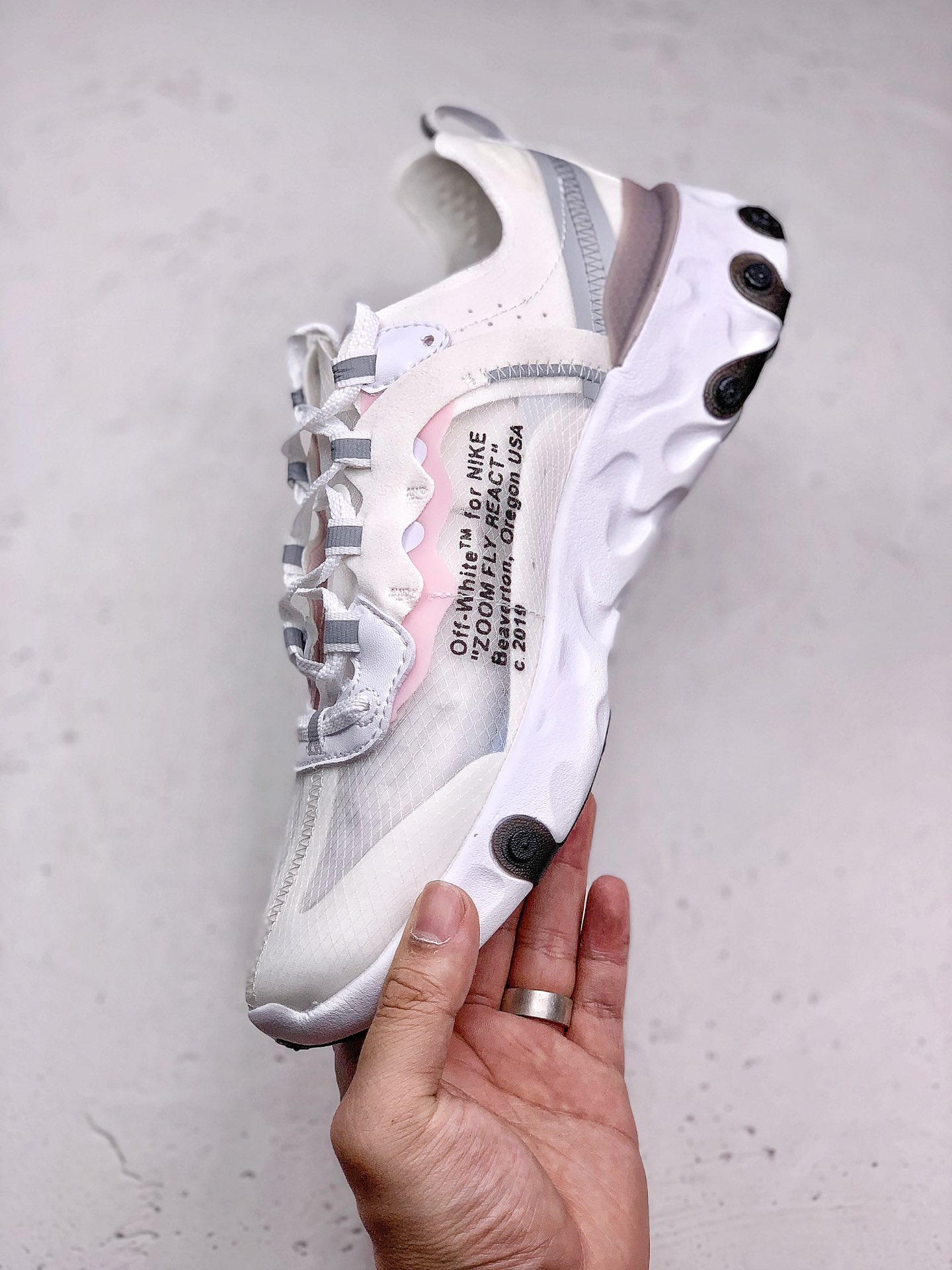 160 Nike React Element 87 极致科技极具先锋实验性质的设计核心理念