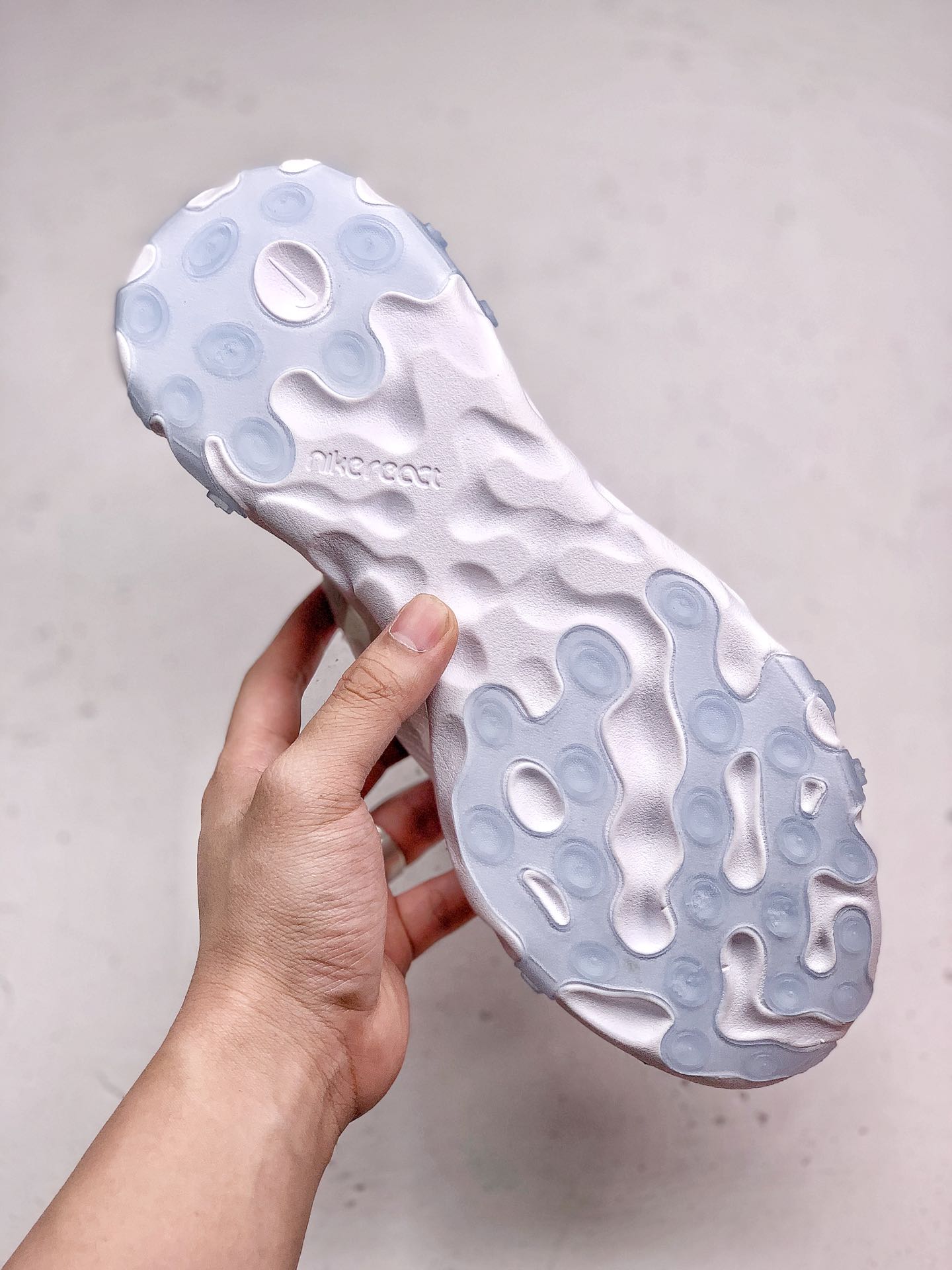 160 Nike React Element 87 极致科技极具先锋实验性质的设计核心理念