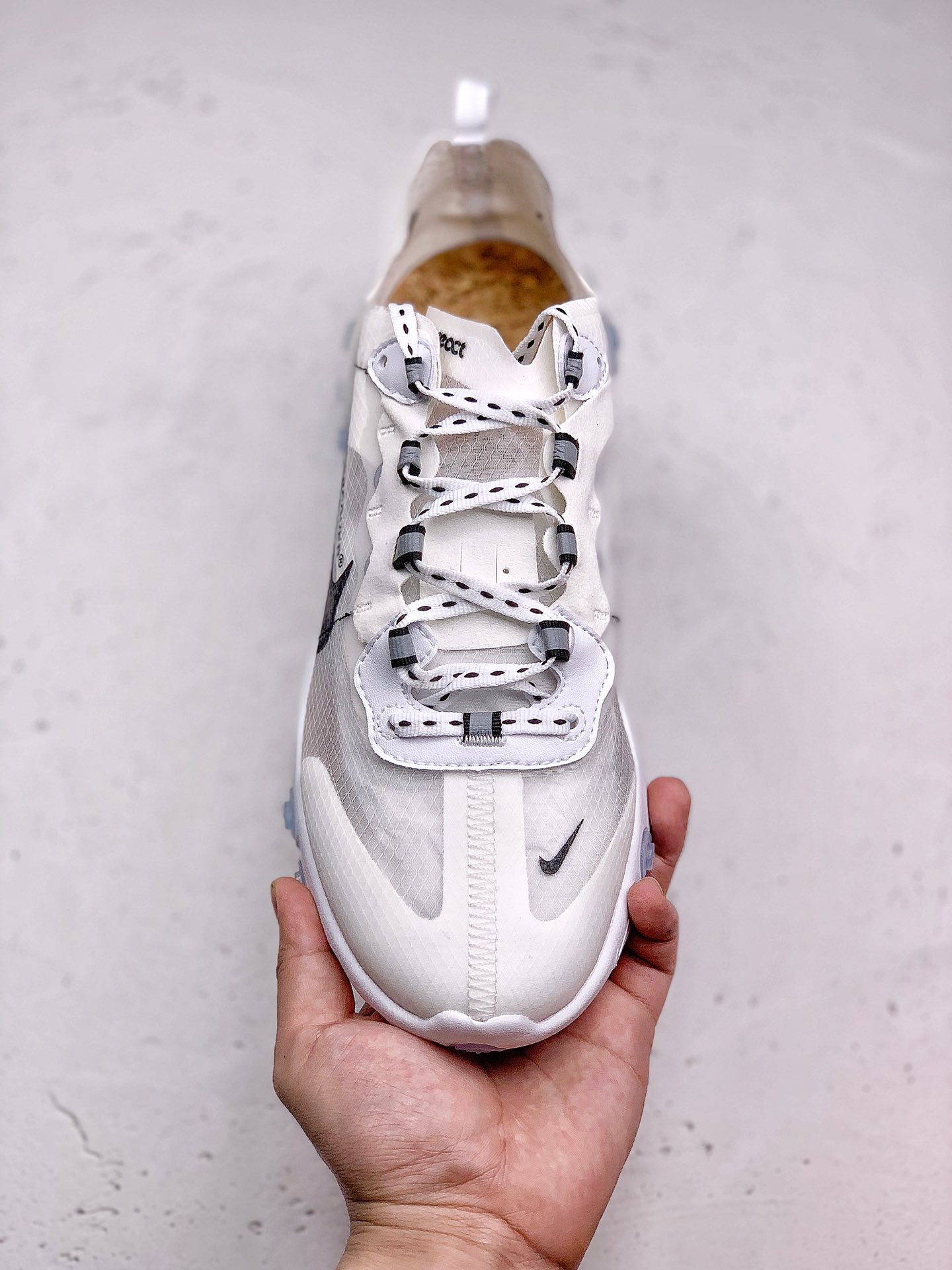 160 Nike React Element 87 极致科技极具先锋实验性质的设计核心理念