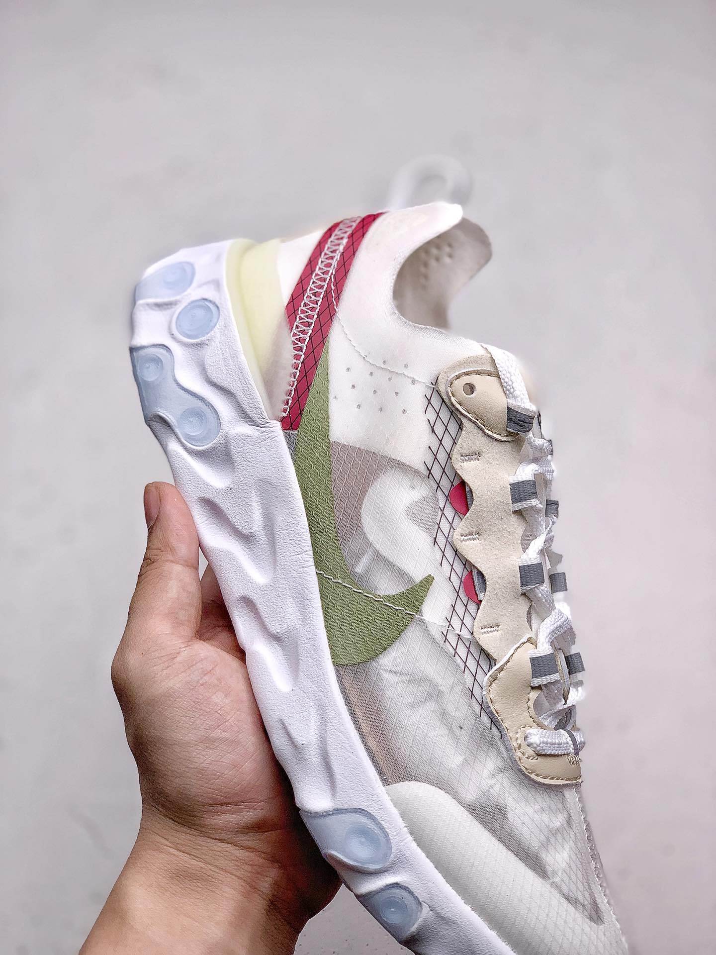 160 Nike React Element 87 极致科技极具先锋实验性质的设计核心理念