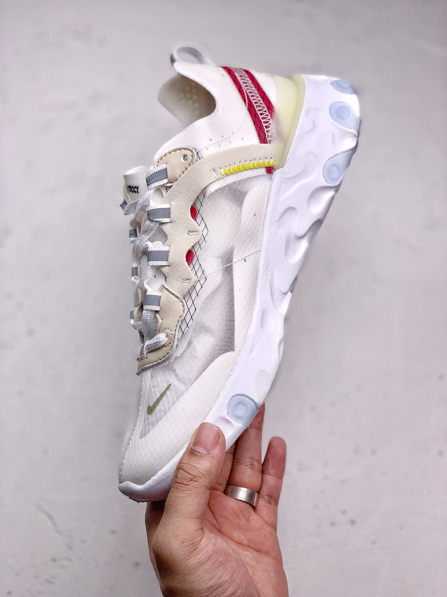 160 Nike React Element 87 极致科技极具先锋实验性质的设计核心理念